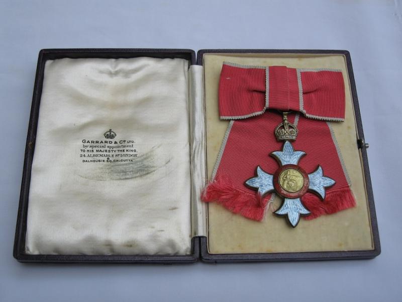 WW1 CBE Sterling Silver/Guilloche Enamel Medal with case Garrards