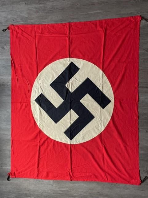 WWII GERMAN THIRD REICH LARGE THREE-PART CONSTRUCED COMBAT TANK/VEHICLE IDENTIFICATION FLAG