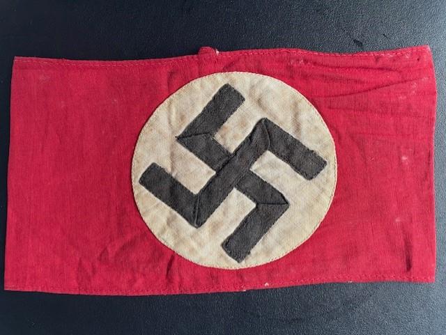 WWII THIRD REICH NSDAP SWASTIKA ARMBAND