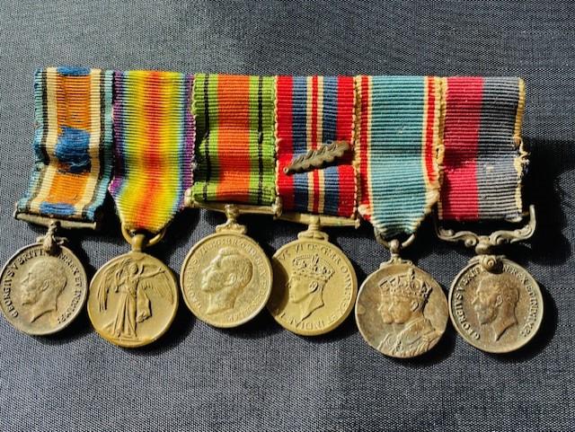 WWI-WWII MINIATURE GROUPING RAF PERSONNEL MEDALS.