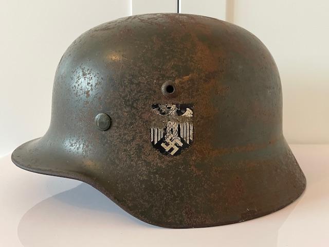 WWII GERMAN M35 WEHRMACHT HELMET NAMED.