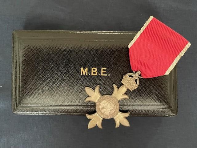 QUALITY WWII TOTALLY ORIGINAL MBE MEDAL AND CASE OF ISSUE WITH CARD.