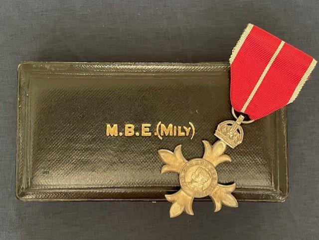 WWII ORIGINAL MILY (Military)  MBE MEDAL AND CASE ROYAL MINT