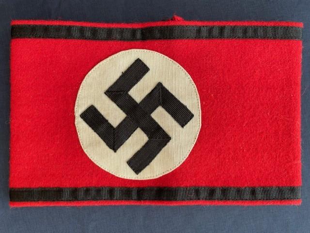 WWII ORIGINAL ALLGEMEINE SS ARMBAND THICK WOOL.