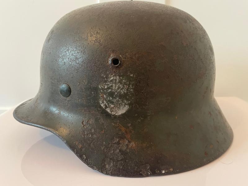 TOTALLY ORIGINAL GERMAN WWII ARMY M35 SD COMBAT HELMET