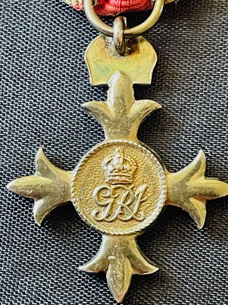 1940s HARD TO FIND MBE MEDAL WITH MINATURE MEDAL, CASED WITH CARD  ADDITIONAL PHOTOS