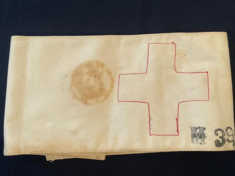ORIGINAL WW2 US RED CROSS ARM BAND GIFTED TO FRANCE ADDITIONAL PHOTOS
