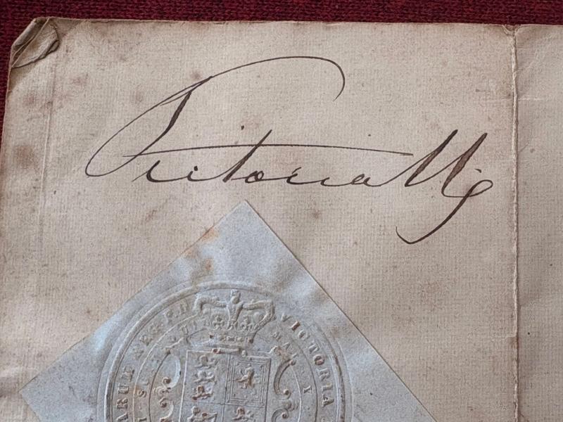 SIGNED QUEEN VICTORIA DOC 1854 WAR SET WITH MINIATURE PORTRAIT.