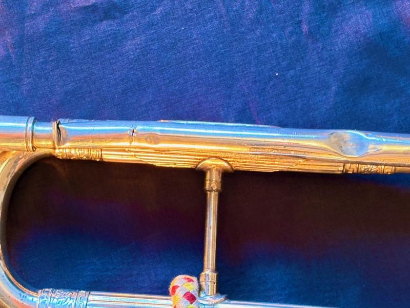 Authentic Rare Household Cavalry state trumpeter's ceremonial trumpet and tassels. ADDITIONAL PHOTOS