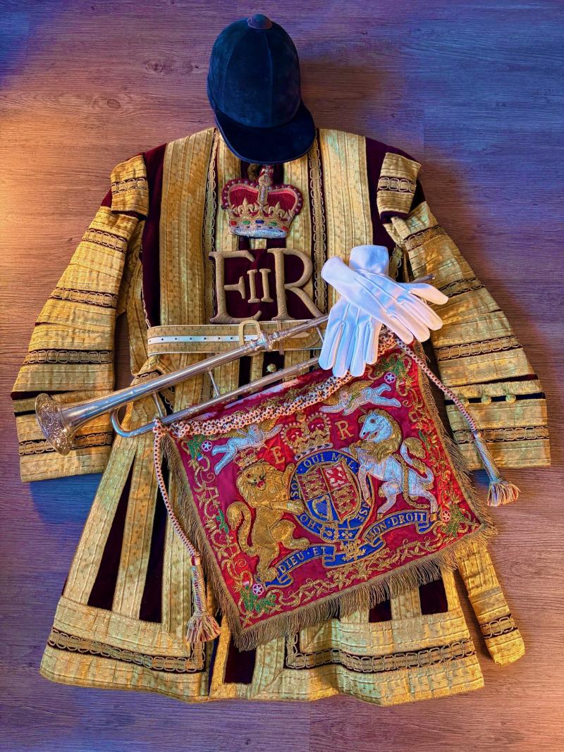 EXTREMELY RARE CORONATION HOUSEHOLD CAVALRY STATE COAT, BELT & JOCKEY CAP.